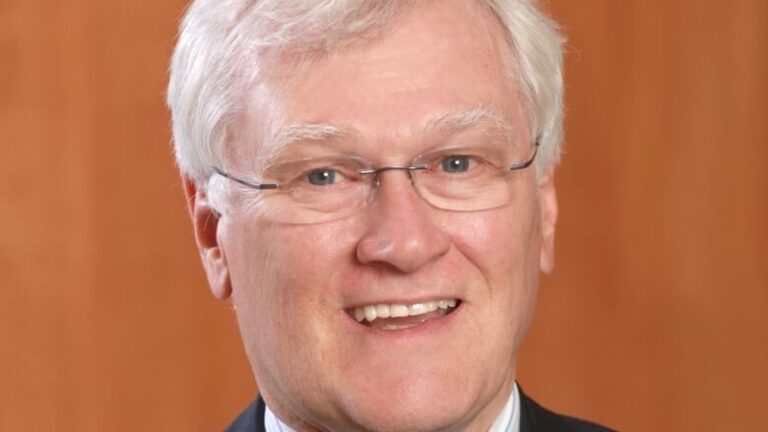 Health unit names new acting chief