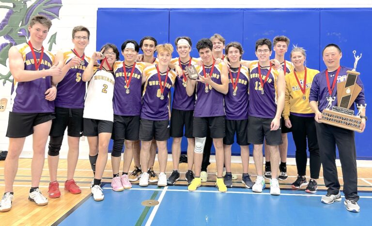 Mackenzie boys win EOSSAA volleyball title