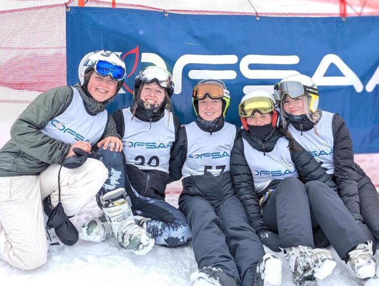 Mackenzie girls win double bronze in Ontario ski finals