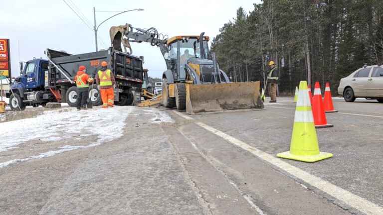 Town plans 2024 water-sewer work