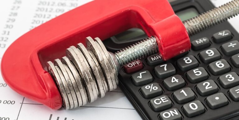 Town to set zero tax hike